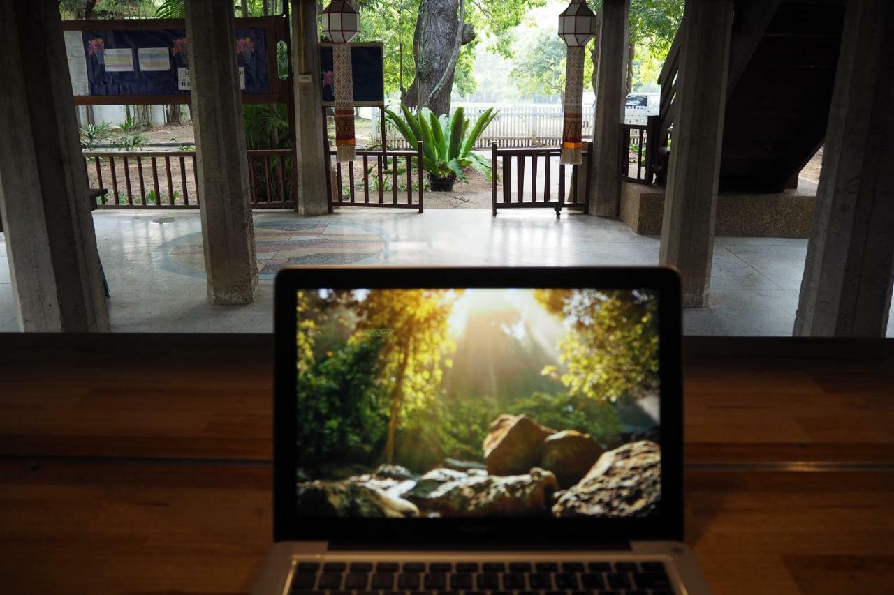 Insight Hostel Chiang Mai Buitenkant foto