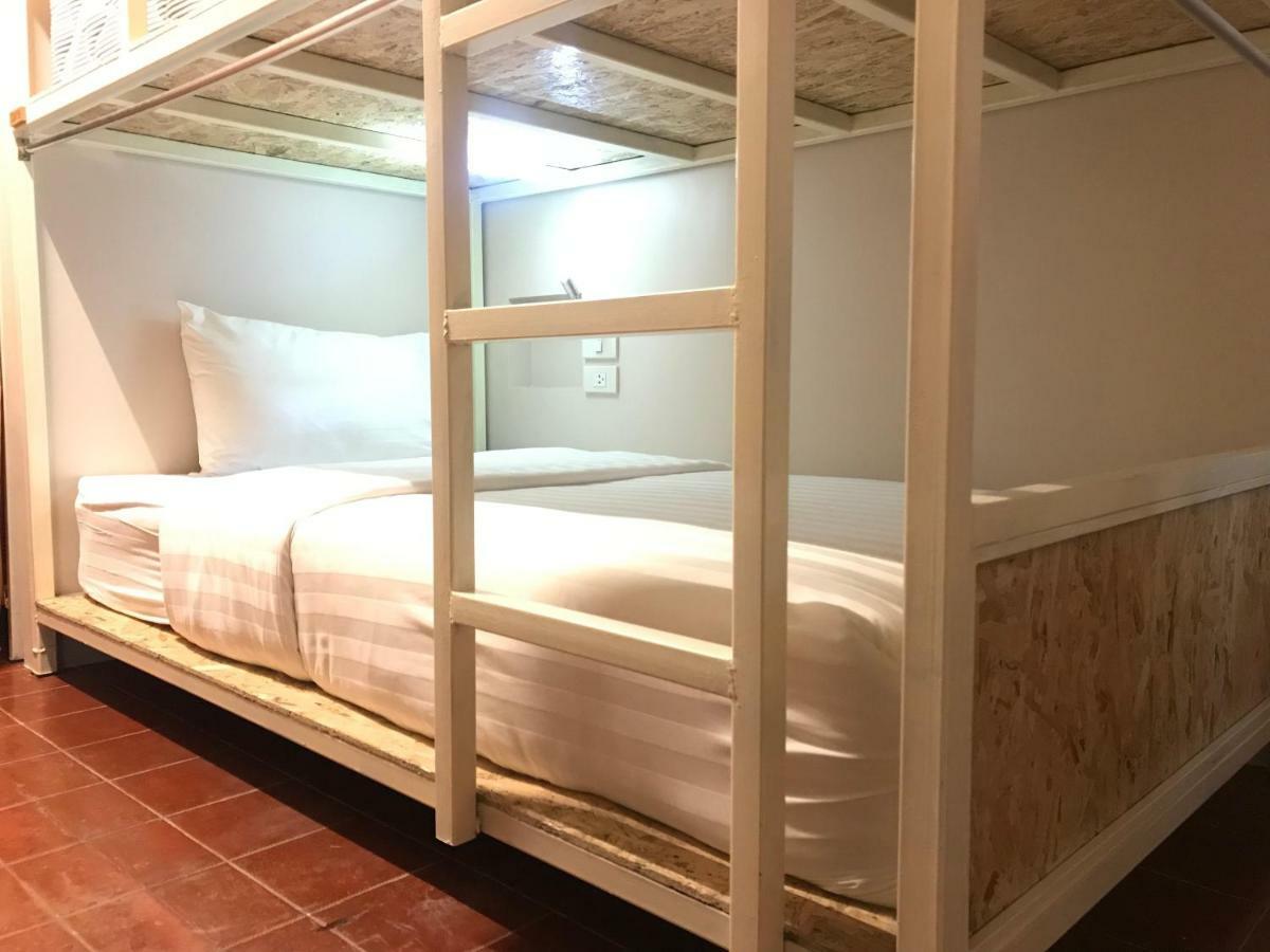 Insight Hostel Chiang Mai Buitenkant foto